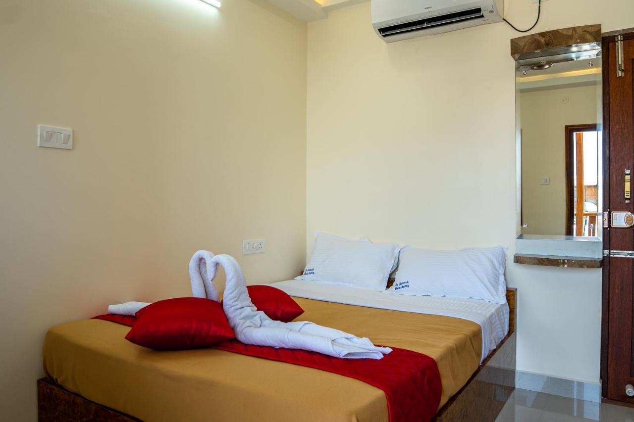 Le Suresh Guest House Puduččéri Exteriér fotografie